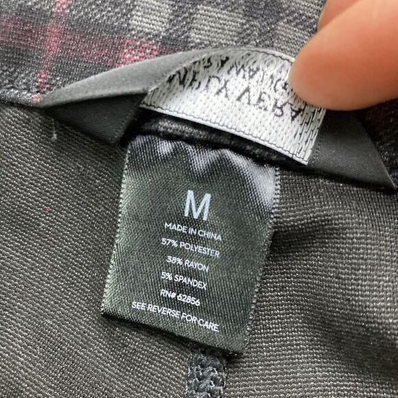 Simply Vera Wang Sz Medium Plaid Purple Leggings Pull On Pants Stretch Punk NWOT - Picture 4 of 6